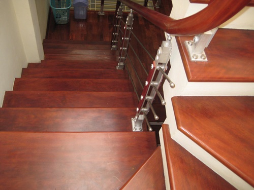 Công dụng của vecni là gì