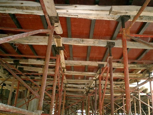 Ván ép coppha trong công trình xây dựng