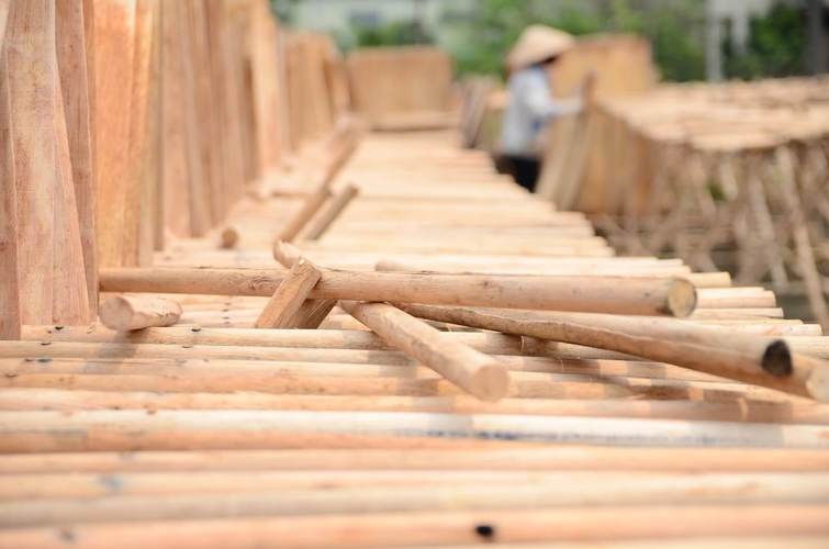 Gỗ dùng trong xây dựng