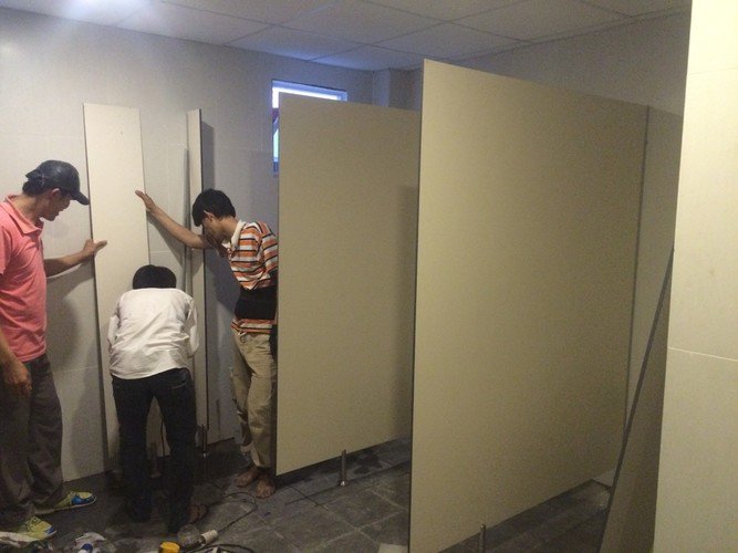 Làm vách ngăn phòng bằng ván ép