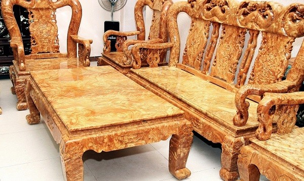 ung dung cua go khao vang