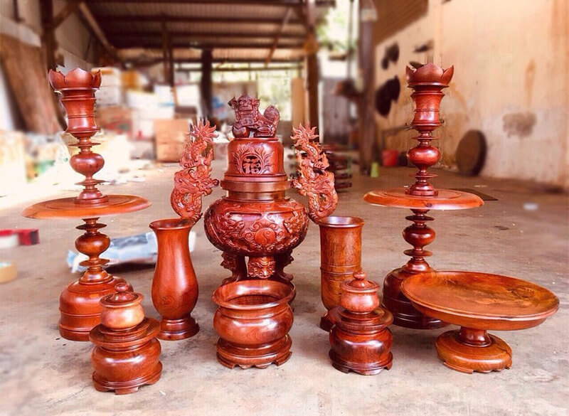 Bộ lư thờ 9 món gỗ Giáng Hương ta