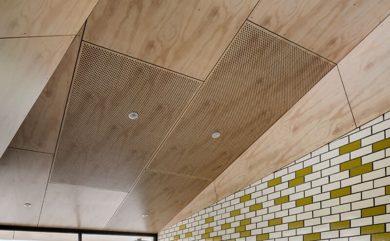 trần gỗ ván ép