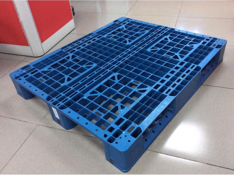 Tiêu chuẩn kích thước pallet nhựa xuất khẩu