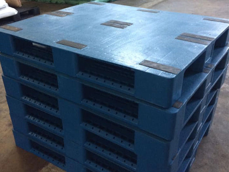 Sản phẩm pallet nhựa của công ty Đại Tuấn Phát
