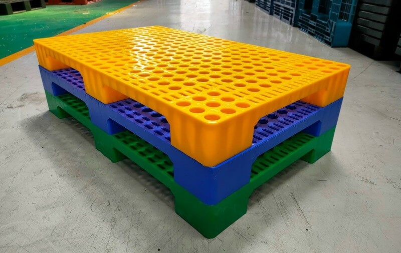 Pallet nhựa Trường Giang