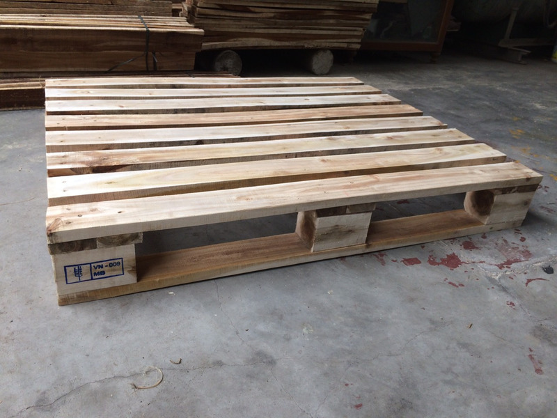 Pallet gỗ keo Việt Nam