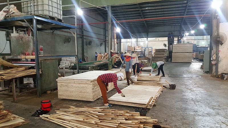 Quá trình gia công ván ép phủ phim