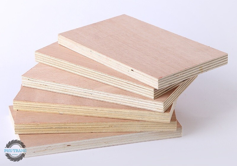 Ván ép 1220x2440 mm