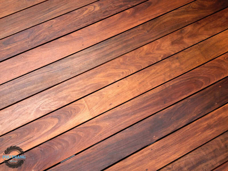 Ưu và nhược điểm gỗ tự nhiên