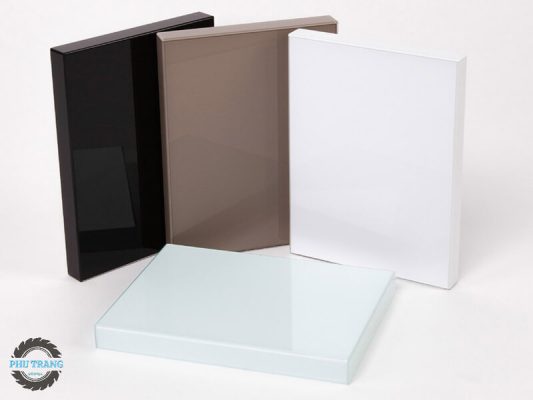 Laminate bóng gương là gì