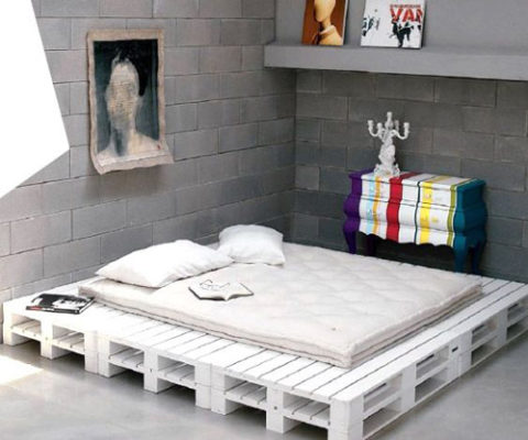 giường gỗ pallet giá rẻ