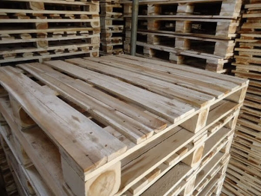 kệ gỗ pallet