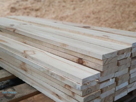 Gỗ thông New Zealand